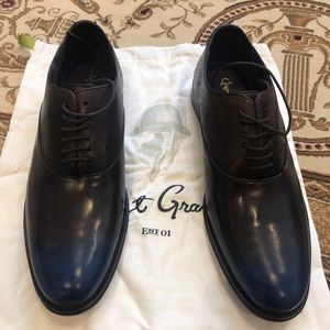 Man classic shoes